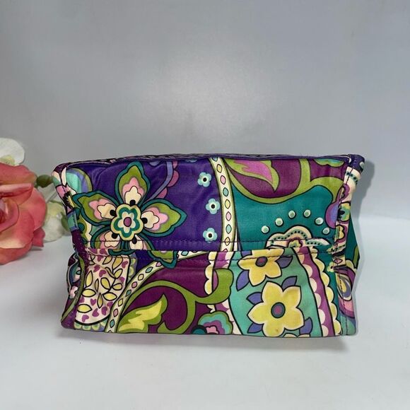 Vera Bradley Colorful Paisley Print Lunch Bag - Picture 6 of 9